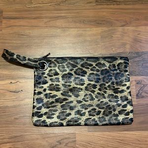 Leopard handbag